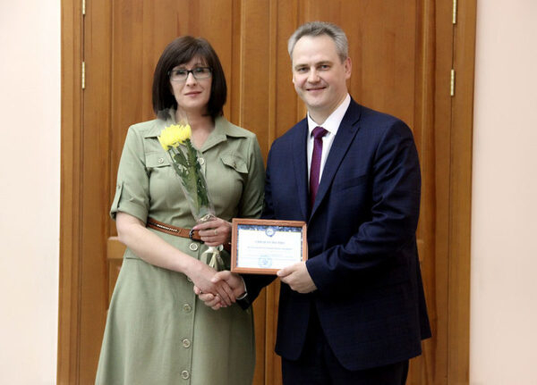 �������� ��������� �.�. ������� � ������� ������ ����� �� ������ ����� � �������� ���������