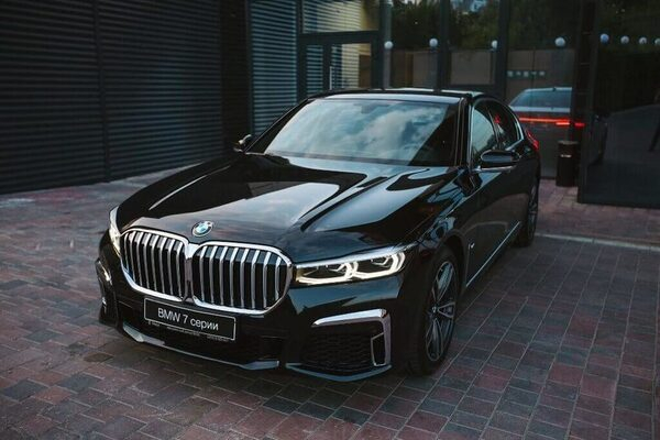 «Балтийский лизинг» стал главным партнером тест-драйва автомобилей BMW в Екатеринбурге