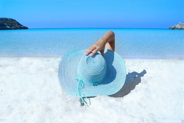   :     Arrow Hotels and Resorts