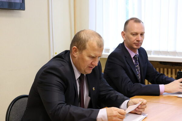 ���� ���������� ��� ������ � �������� ����� � ��������� ������������