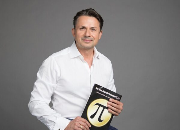 Holger Thorsten Schubart -    