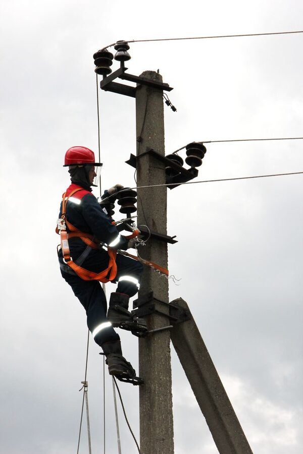 �� 9 ������� ������������ ��������������� � �������� 266 ���������� ����� ���������������