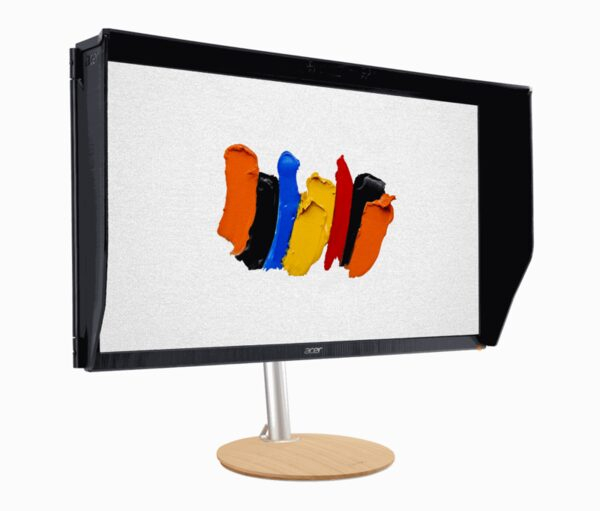   UHD: Acer    ConceptD CP3