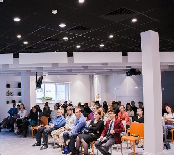 ����������� ��� ���������� � ���������� ���������� ArhDialog