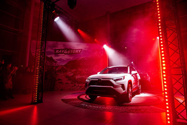    Toyota RAV4     
