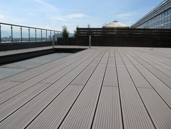 LuxeTerrace:        ?