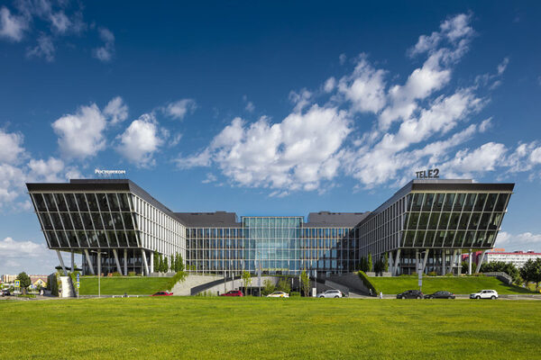 : Live & Work -:       -