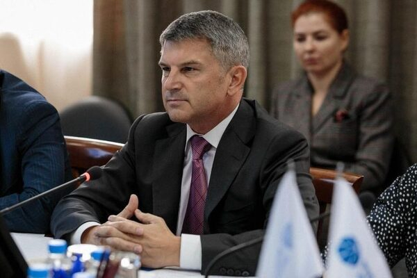 ����� ��������� ������� ������� �������� ����� � �������� ����� � ��������� ��������� ���� ����������� ����� �������� �� 10 ����