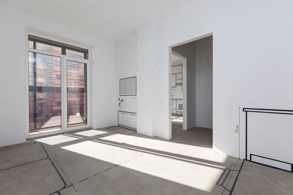 -6 :       white box