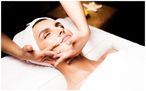  30%      Best Look Studio  - 