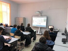 �������� ����� � ��������� ���������� ������� ������-���� �� ����������-������������