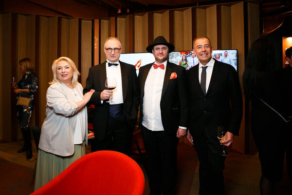   -  MICE -  IBC Corporate Travel -  25 !       
