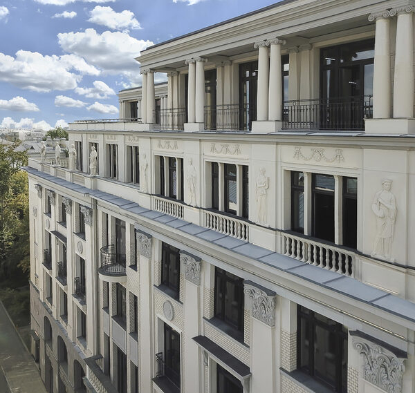 Sawatzky Property Management        deluxe   15