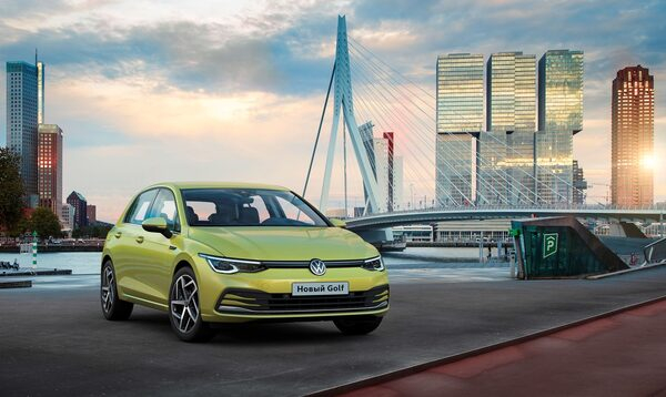  Volkswagen Golf   