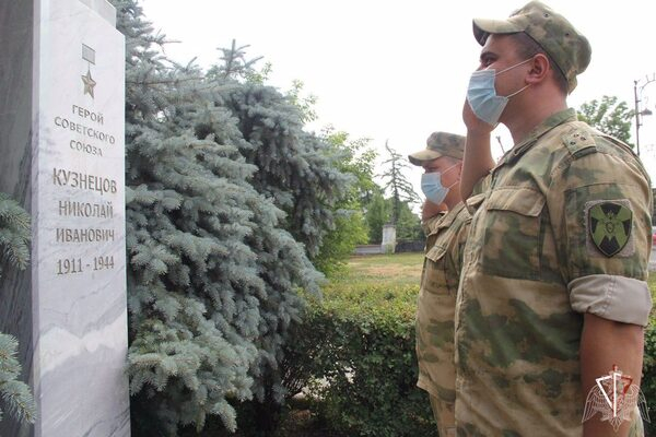 � ������ � ���� �������� � ������������ ���������� ��������� ����� � ���������� ������