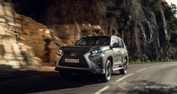  :  Lexus GX     