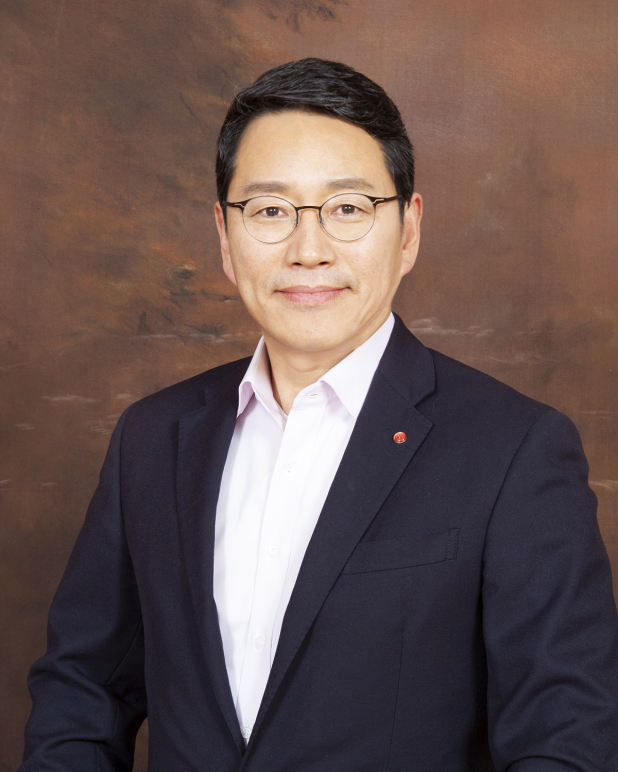 LG  Electronics          ,       2022   