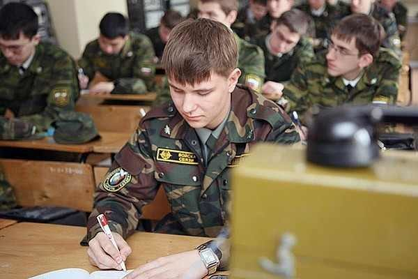 Подписан закон о военной подготовке в ВУЗах Подписан закон о военной подготовке в ВУЗах