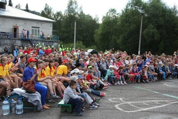 Дети работников ОАО «Южный Кузбасс» участвуют в фестивале творчества Дети работников ОАО «Южный Кузбасс» участвуют в фестивале творчества