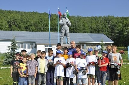 Лето – время новых открытий, технических изобретений Лето – время новых открытий, технических изобретений