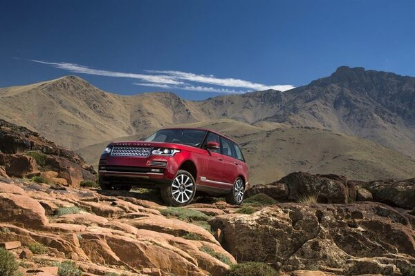 Range Rover и Range Rover Sport 2015 модельного года доступны для заказа в АРТЕКС c августа Range Rover и Range Rover Sport 2015 модельного года доступны для заказа в АРТЕКС c августа