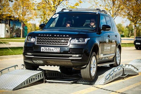 Jaguar Land Rover Day от АРТЕКС: выходные в загородной резиденции Jaguar Land Rover Day от АРТЕКС: выходные в загородной резиденции