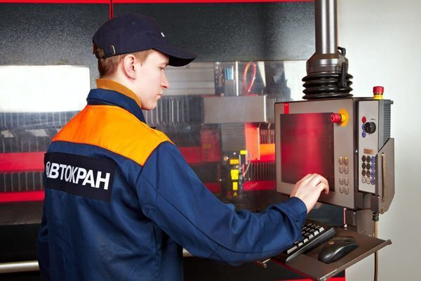 Завод «Автокран» поздравил губернатора Ивановской области с избранием Завод «Автокран» поздравил губернатора Ивановской области с избранием