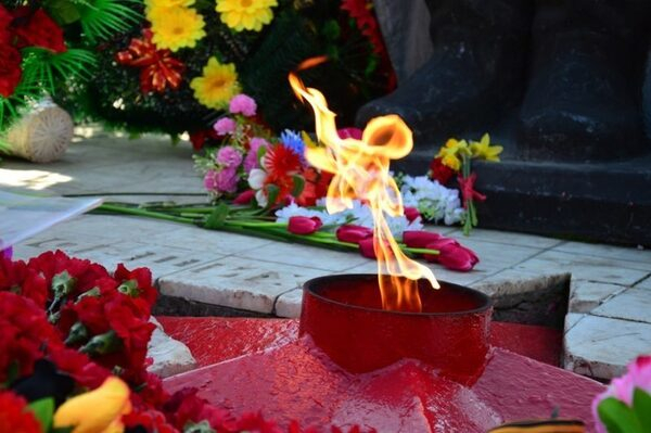 Будут ли отреставрированы и приведены в порядок вечные огни в Челябинской области? Будут ли отреставрированы и приведены в порядок вечные огни в Челябинской области?