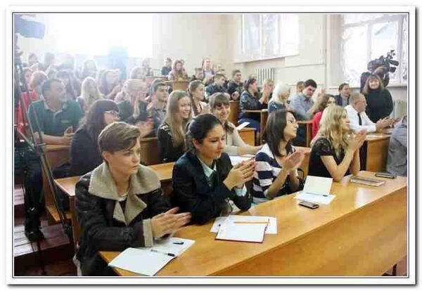 Молодежи в политике – самое место! Молодежи в политике – самое место!