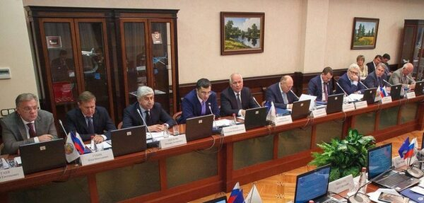 Сергей Чемезов дал высокую оценку форуму «Инженеры будущего 2014» Сергей Чемезов дал высокую оценку форуму «Инженеры будущего 2014»