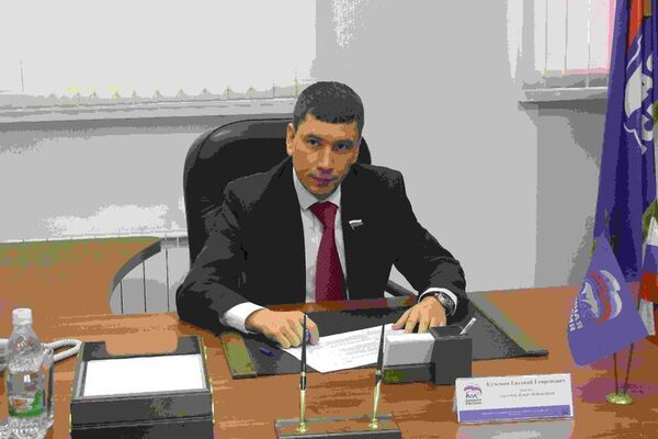 Депутат Евгений Кузьмин помог нижегородским семьям Депутат Евгений Кузьмин помог нижегородским семьям