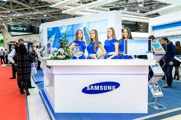 Cheil Russia и Point Passat провели очередной совместный проект для Samsung на ISR 2014 Cheil Russia и Point Passat провели очередной совместный проект для Samsung на ISR 2014