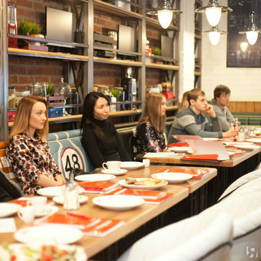 Shopping Guide «Я Покупаю. Екатеринбург» собрал партнеров на традиционный бизнес-завтрак Shopping Guide «Я Покупаю. Екатеринбург» собрал партнеров на традиционный бизнес-завтрак