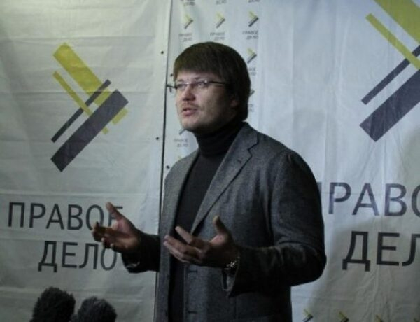 Бывший заместитель главы Йошкар-Олы Вячеслав Маратканов возглавит Республику Марий Эл Бывший заместитель главы Йошкар-Олы Вячеслав Маратканов возглавит Республику Марий Эл