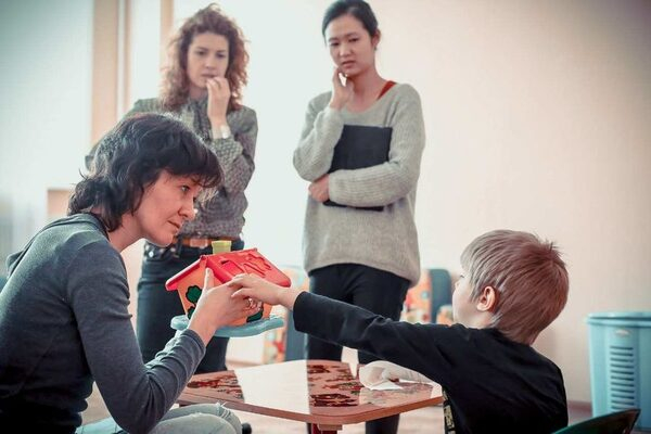 Пресс-тур в открывшийся при НГУ Центр анализа поведения Пресс-тур в открывшийся при НГУ Центр анализа поведения