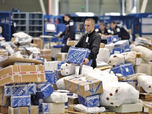 Вадим Потомский: «Вопрос о зарплатах работников почты надо рассматривать на федеральном уровне» Вадим Потомский: «Вопрос о зарплатах работников почты надо рассматривать на федеральном уровне»