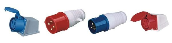 У КЭАЗ теперь есть мама и папа У КЭАЗ теперь есть мама и папа