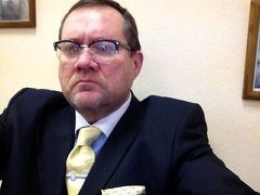 Ветер крепчал: кому разнесёт судёнышко, а кому надует паруса Ветер крепчал: кому разнесёт судёнышко, а кому надует паруса