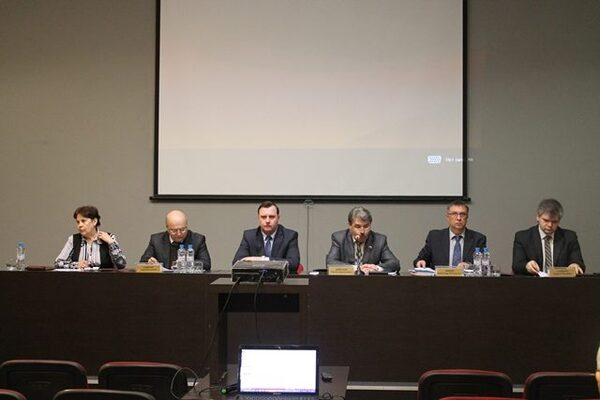 В Костромской области обсудили проблемы санаторно-курортного лечения В Костромской области обсудили проблемы санаторно-курортного лечения