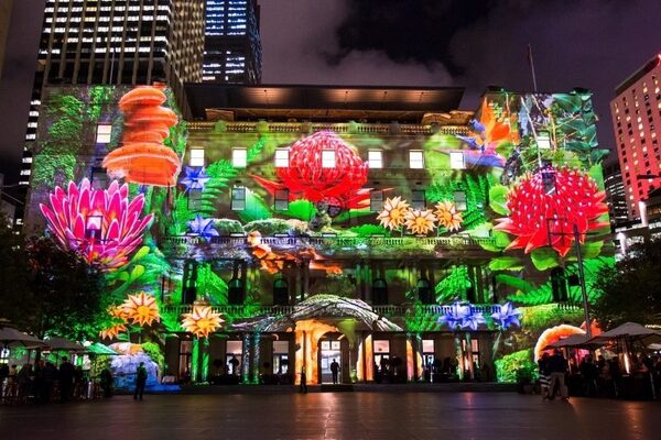 Vivid Sydney вновь наполняет австралийский мегополис яркими красками Vivid Sydney вновь наполняет австралийский мегополис яркими красками