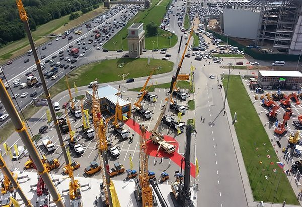 Стартует крупнейшая выставка машиностроения Стартует крупнейшая выставка машиностроения