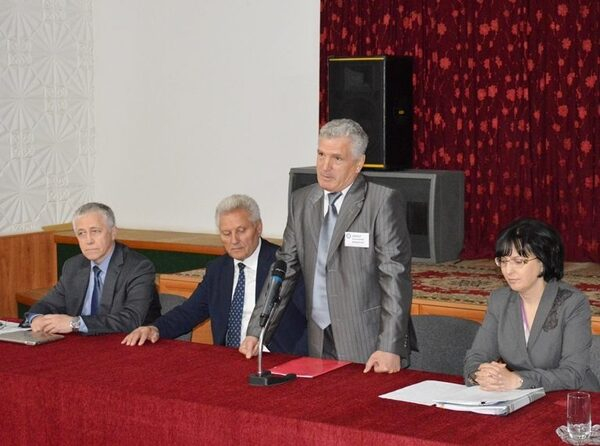 АлтГУ провел семинар по вопросам госзакупок, земельной реформе и инновационным сельхозразработкам АлтГУ провел семинар по вопросам госзакупок, земельной реформе и инновационным сельхозразработкам