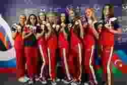 На церемонии награждения в Доме болельщиков в Баку отметили успехи омских гимнастов и акробатов На церемонии награждения в Доме болельщиков в Баку отметили успехи омских гимнастов и акробатов