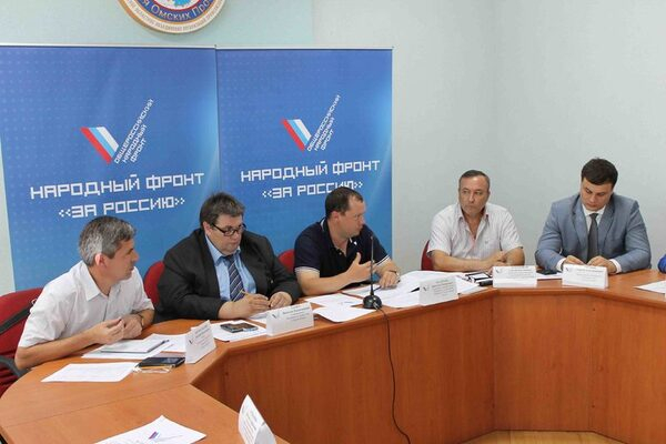 Эксперты ОНФ в Омской области выявили многочисленные недостатки в работе городских и областных МФЦ Эксперты ОНФ в Омской области выявили многочисленные недостатки в работе городских и областных МФЦ