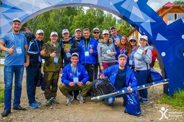 Команда из Башкортостана принимает участие в «Инженерах будущего 2015» Команда из Башкортостана принимает участие в «Инженерах будущего 2015»