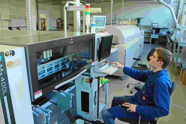 Компания «Светлана-Оптоэлектроника» вошла в список флагманов экономики Петербурга Компания «Светлана-Оптоэлектроника» вошла в список флагманов экономики Петербурга