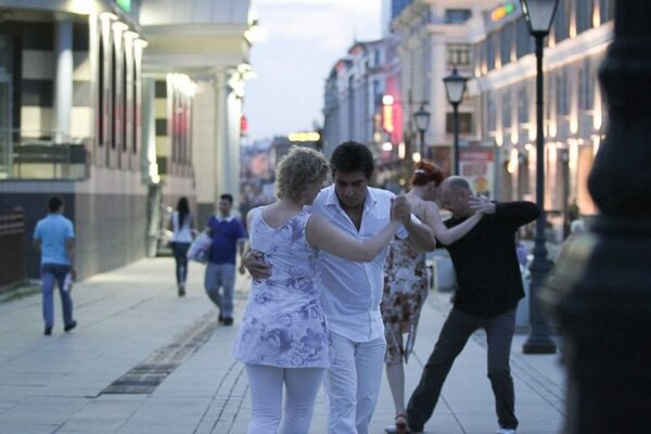 Танго под открытым небом Танго под открытым небом