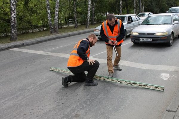 Инспекция ОНФ «Оценим качество дорог!» не обнаружила в Челябинске ни одной гарантийной дороги Инспекция ОНФ «Оценим качество дорог!» не обнаружила в Челябинске ни одной гарантийной дороги