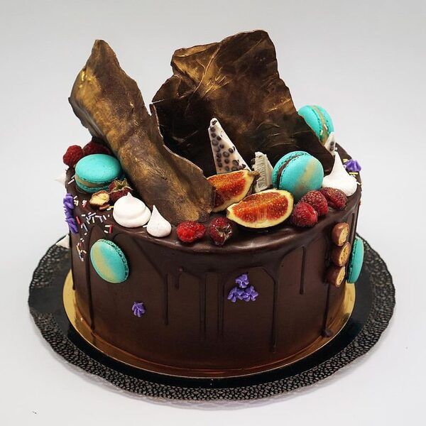 Вкусные, красивые и из натуральных ингредиентов торты ручной работы Вкусные, красивые и из натуральных ингредиентов торты ручной работы