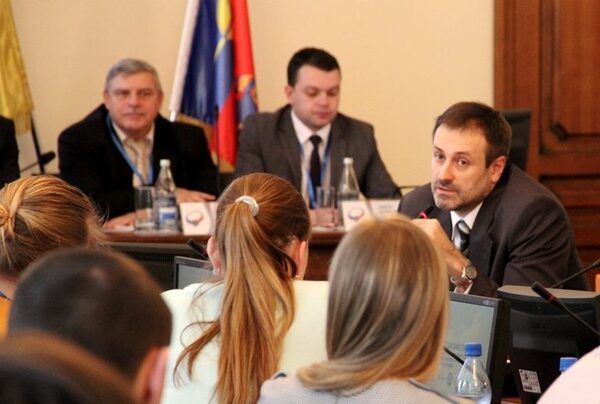 Вопросы гражданской идентичности в современном обществе рассмотрели на семинаре в АлтГУ Вопросы гражданской идентичности в современном обществе рассмотрели на семинаре в АлтГУ